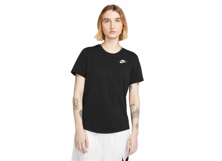 Nike Sportswear Club Essentials trainings t-shirt zwart dames