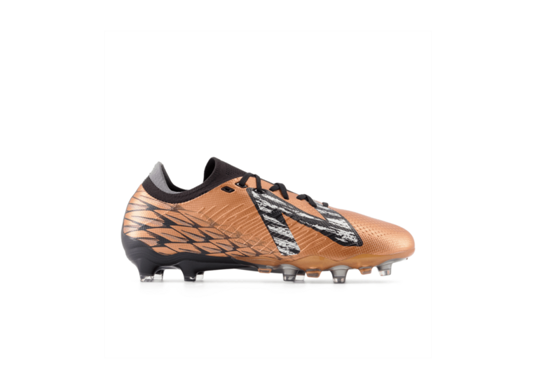 New Balance Tekela v4 Pro low FG voetbalschoen copper