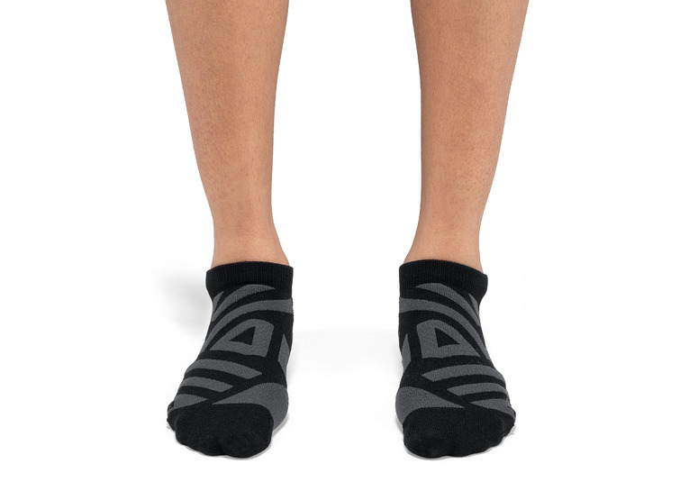 ON  Performance Low Sock loopkousen black/shadow dames
