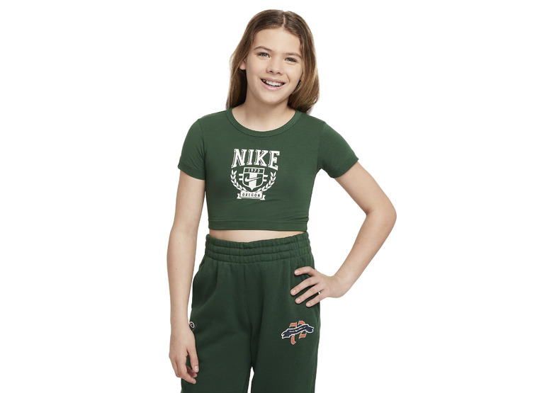 Nike Sportswear graphic cropped T-shirt fir meisjes