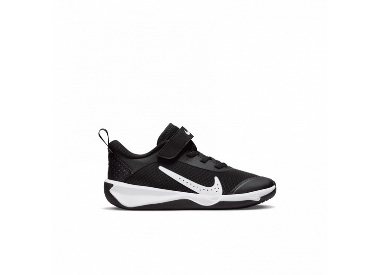 Nike Omni Multi-court sportschoen zwart KIDS