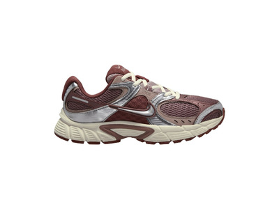 Nike V5 RNR sneaker smokey mauce/red sepia/met silver dames Nike V5 RNR sneaker smokey mauce/red sepia/met silver dames