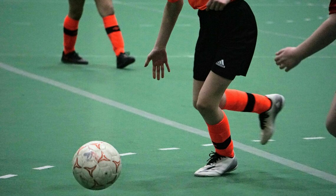 Ontdek onze nieuwste Nike zaalvoetbalschoenen en Adidas zaalvoetbalschoenen Ontdek onze nieuwste Nike zaalvoetbalschoenen en Adidas zaalvoetbalschoenen