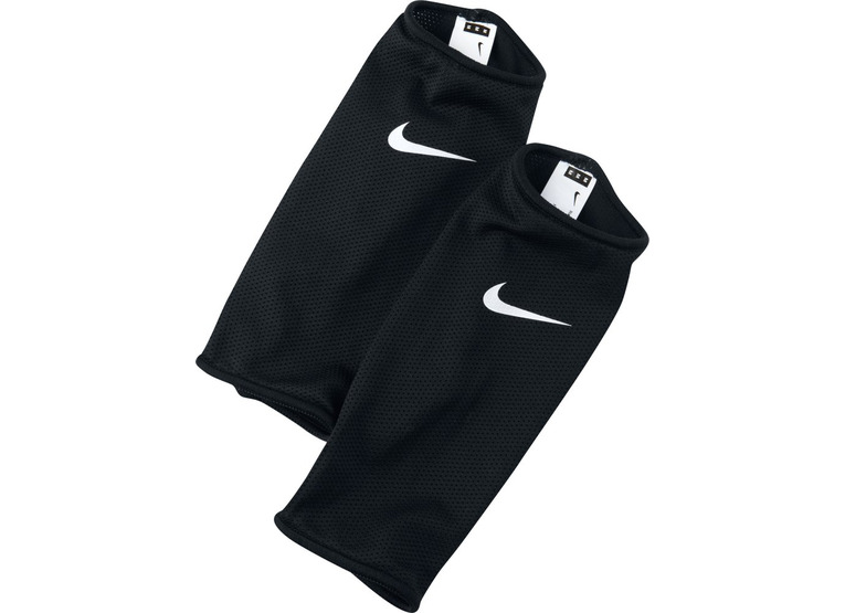 Nike Guard Lock scheenbeschermsleeves zwart/wit unisex