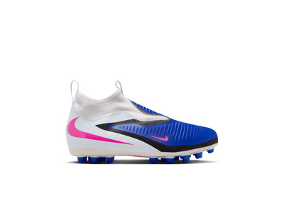 Nike Jr. Phantom 6 high academy FG/MG voetbalschoen racer blue/wit/pink blast KIDS Nike Jr. Phantom 6 high academy FG/MG voetbalschoen racer blue/wit/pink blast KIDS