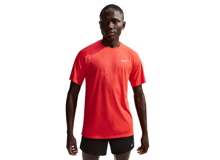 Nike Stride Dri-FIT ADV hardlooptop light crimson heren Nike Stride Dri-FIT ADV hardlooptop light crimson heren