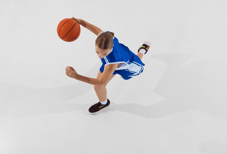 Link naar, Koop alles voor de perfecte basketbaluitrusting 
