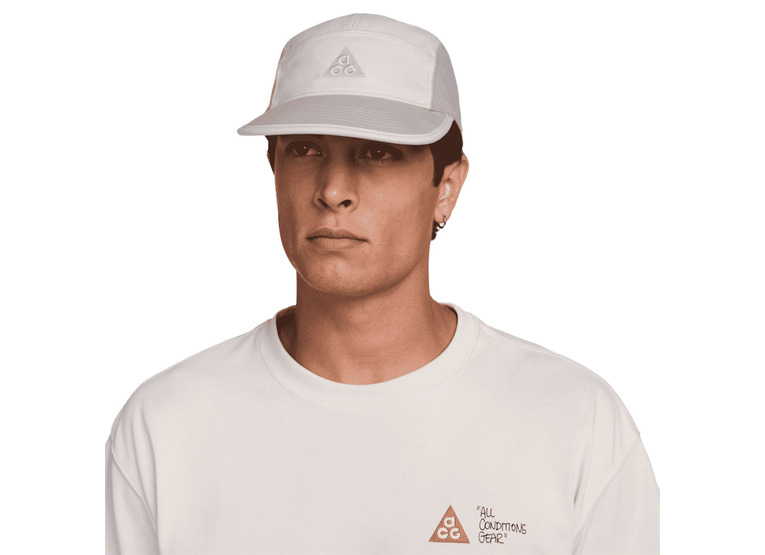 Nike ACG fly pet photon dust unisex