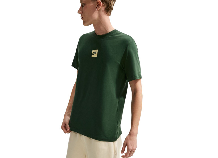 Nike Sportswear club box T-shirt groen heren