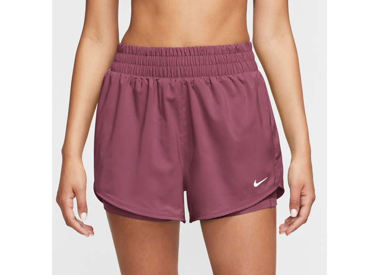 Nike One Dri-FIT 2-in-1 short Pink Smoke/Wit dames Nike One Dri-FIT 2-in-1 short Pink Smoke/Wit dames