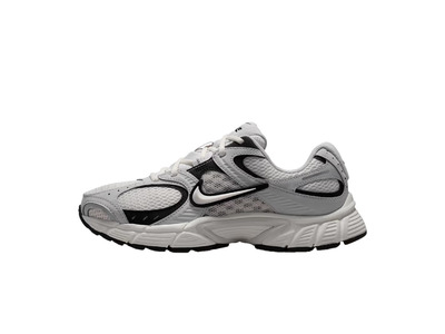 Nike V5 RNR sneaker sail/zwart/grijs dames Nike V5 RNR sneaker sail/zwart/grijs dames